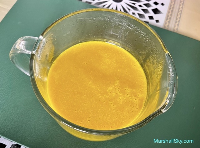 Marshall 南瓜枸杞饅頭-南瓜洗淨，切成小塊，做成南瓜濃湯。