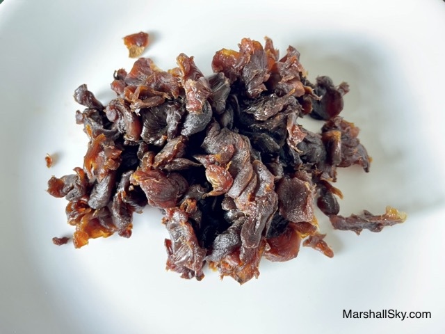 Marshall 桂圓大麵包-剝殼去籽的桂圓果肉。