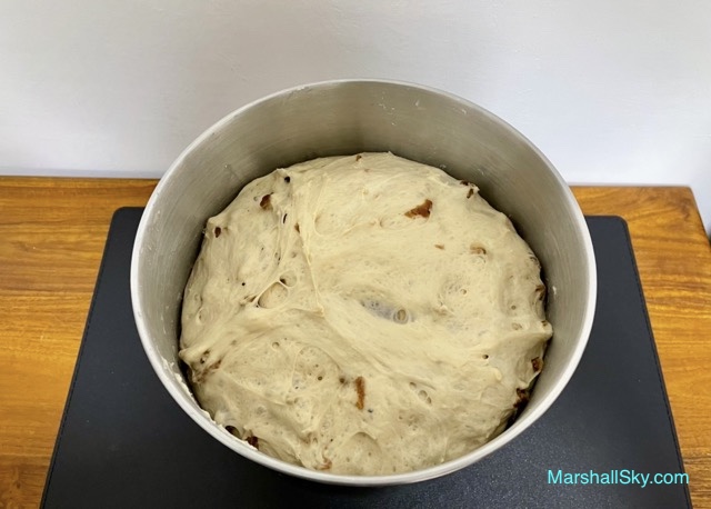 Marshall 桂圓大麵包-麵糰發酵至約2倍大。